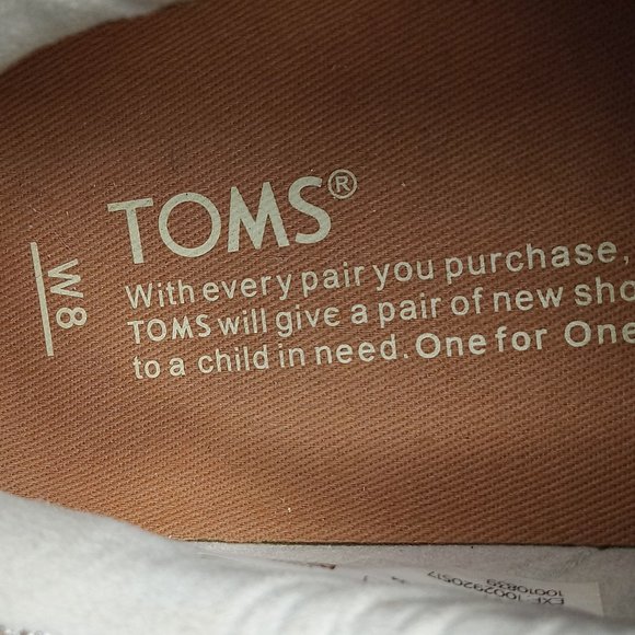 Toms Silver Sneakers - Picture 11 of 11
